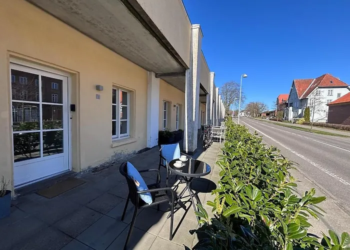 Modern Center With History Appartement